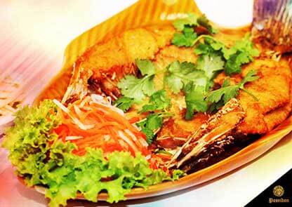 Delicious Menu : Snapper topped with sauce