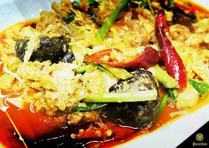 Delicious Menu : Fried crab in yellow curry
